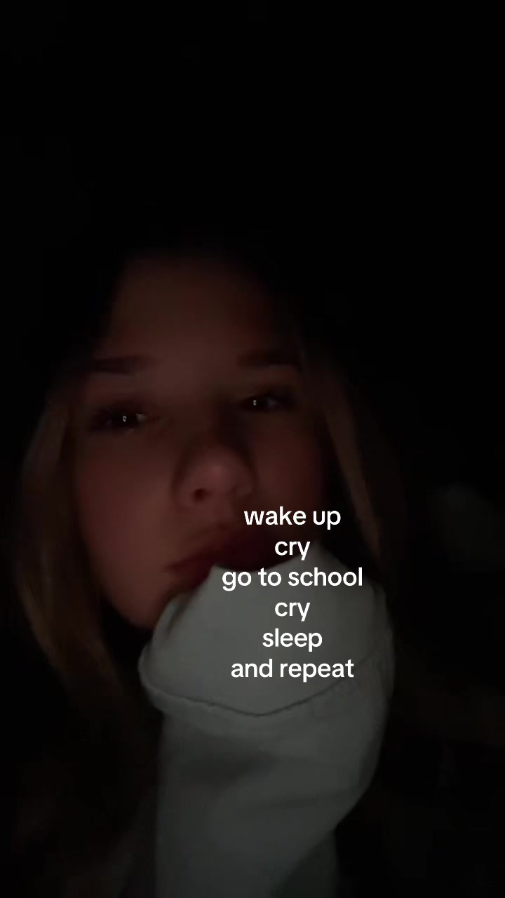 @???