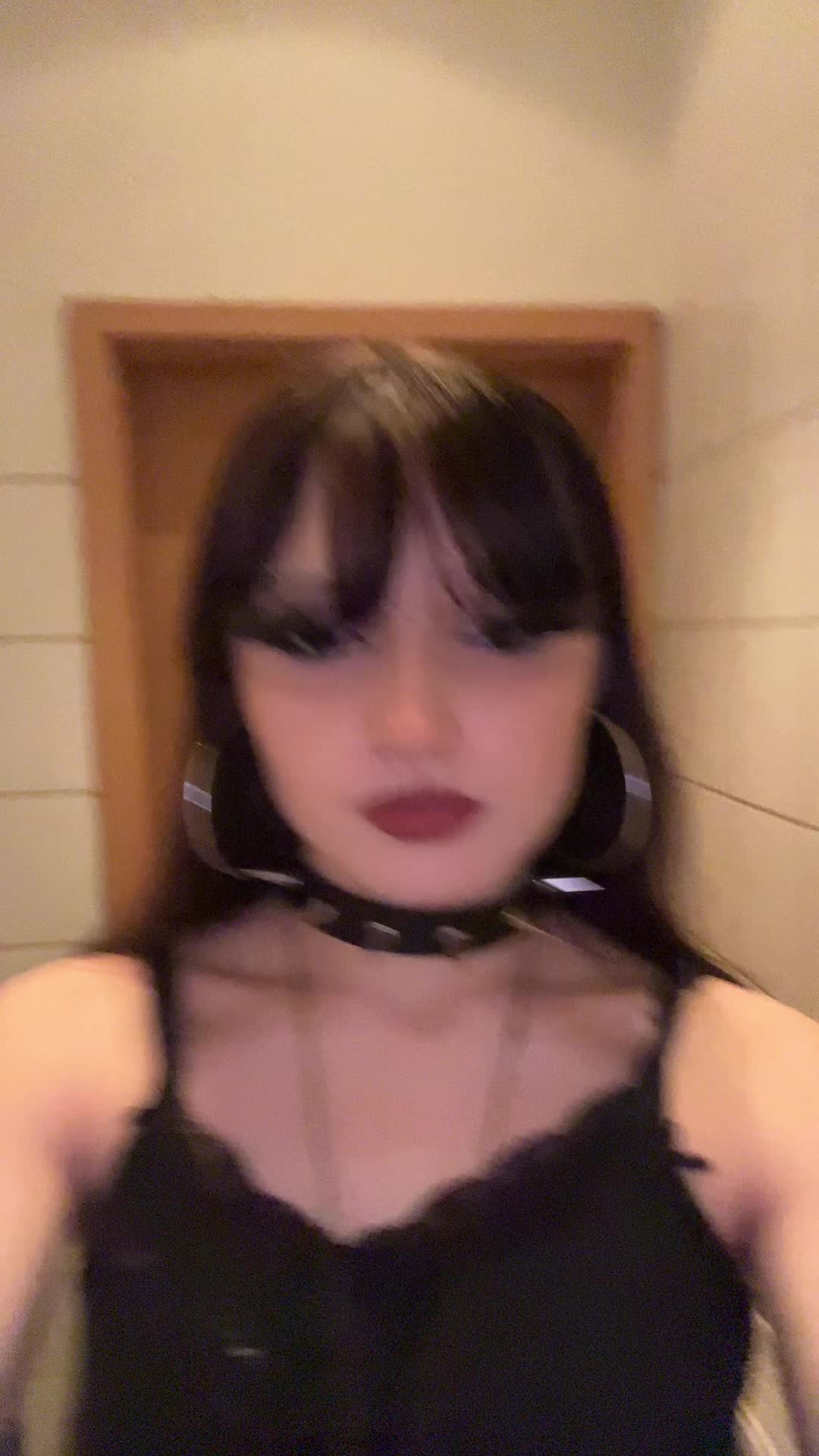 @sabrina🦇