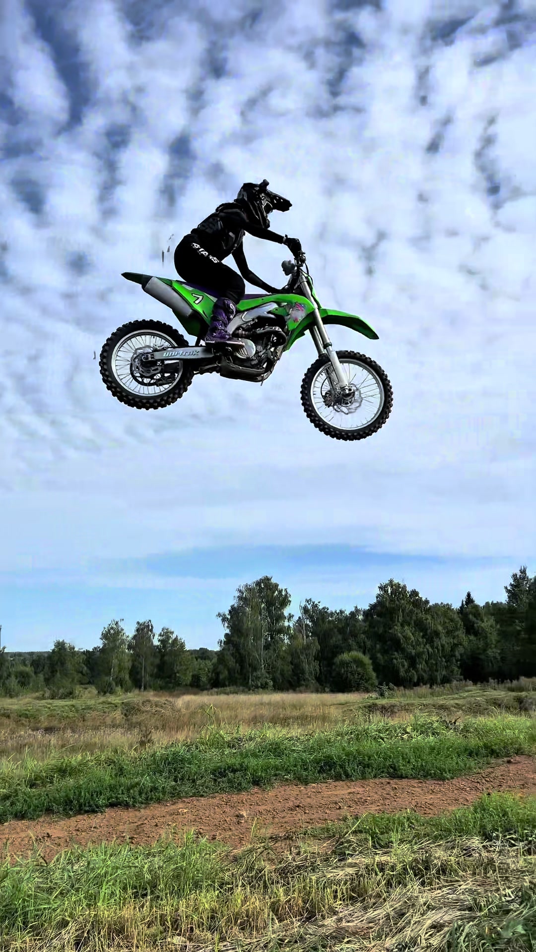 @Kawasaki_7_MX