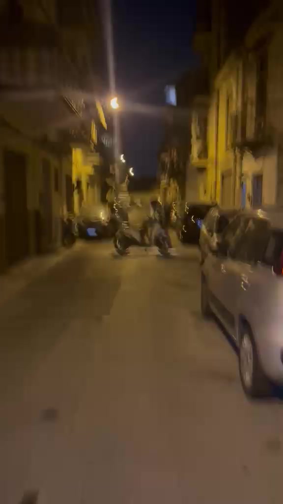 @Lillo d.b