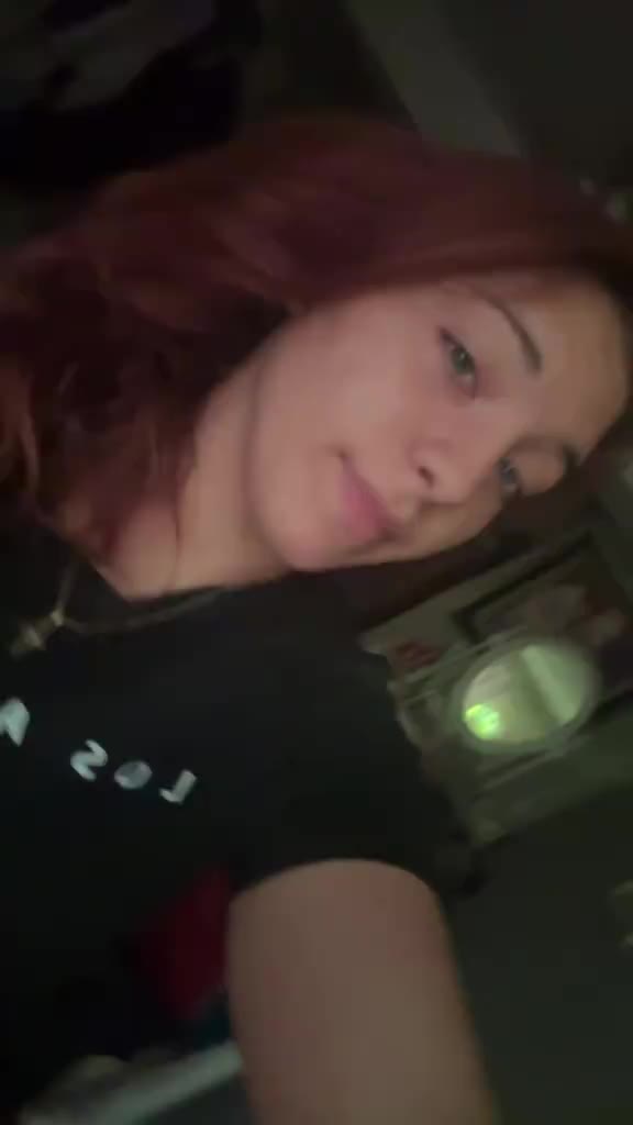 @Laripariiii