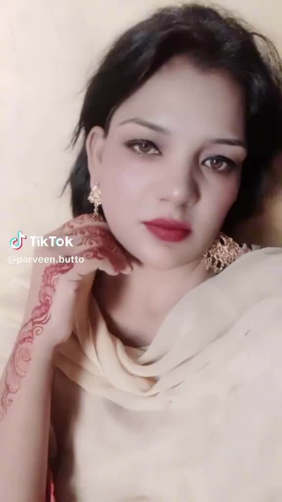@꧁❤️PIYARI PARVEEN❤️𒈞꧂