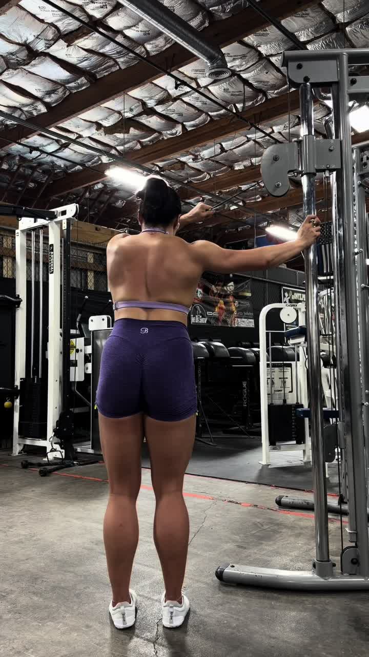 @Toni 💪🏽✨👠