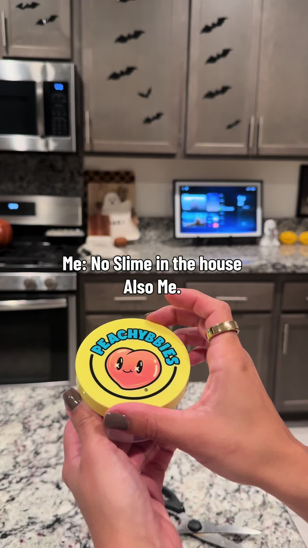 @Monique