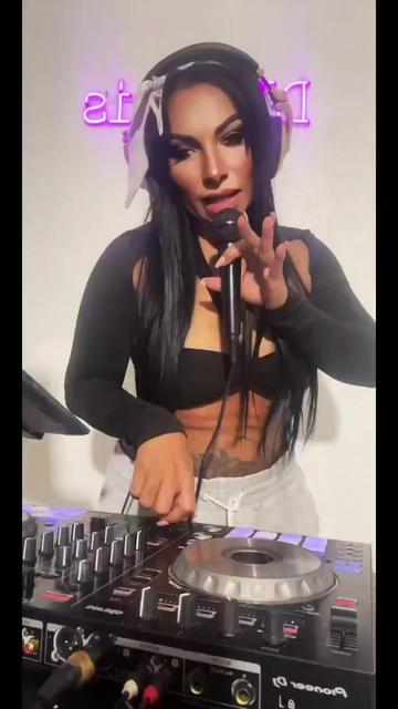 @Djsairis