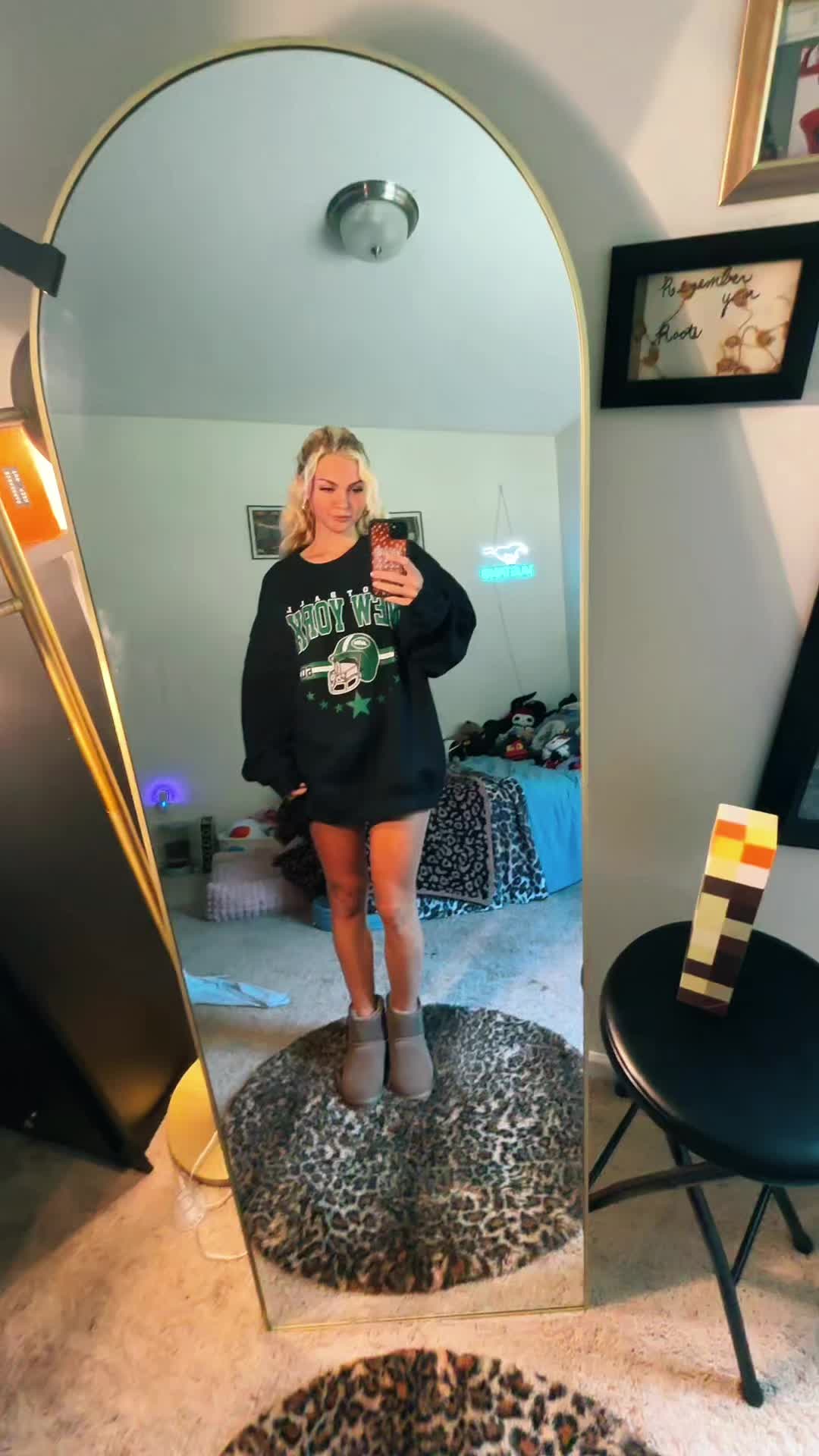 @elenacran