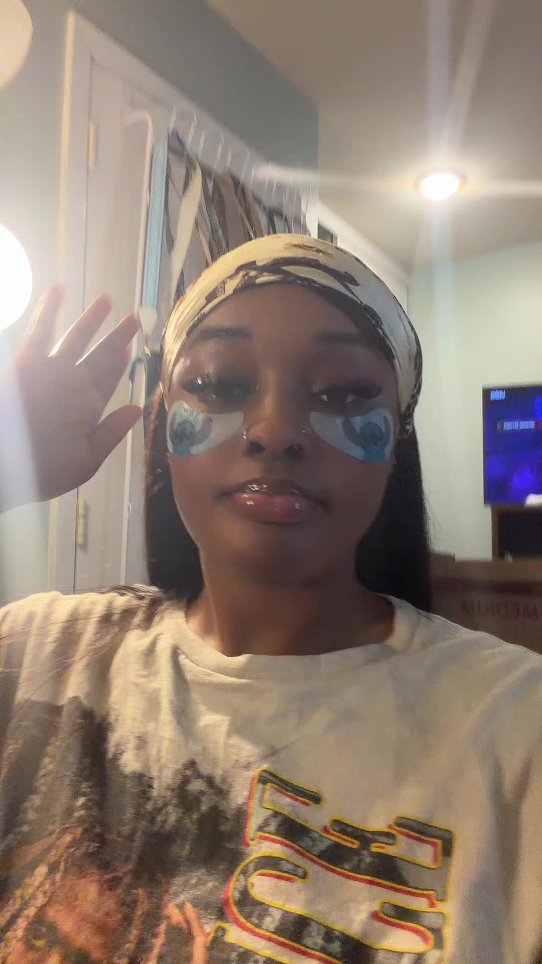 @userneedhelp🫯