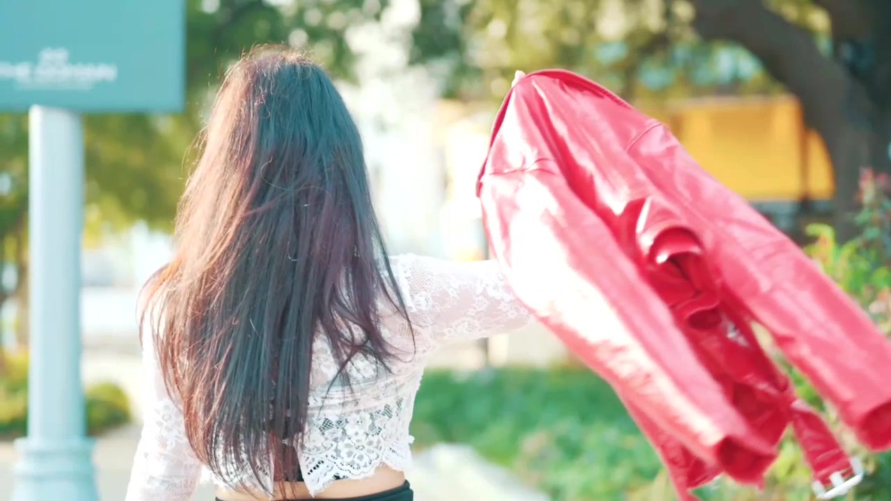 @ShwetaV