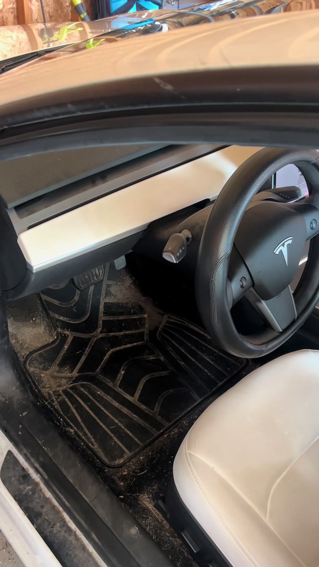 @Rugged Interior Detailing