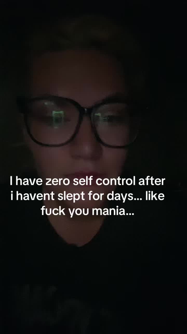 @Dee💙🤍328D