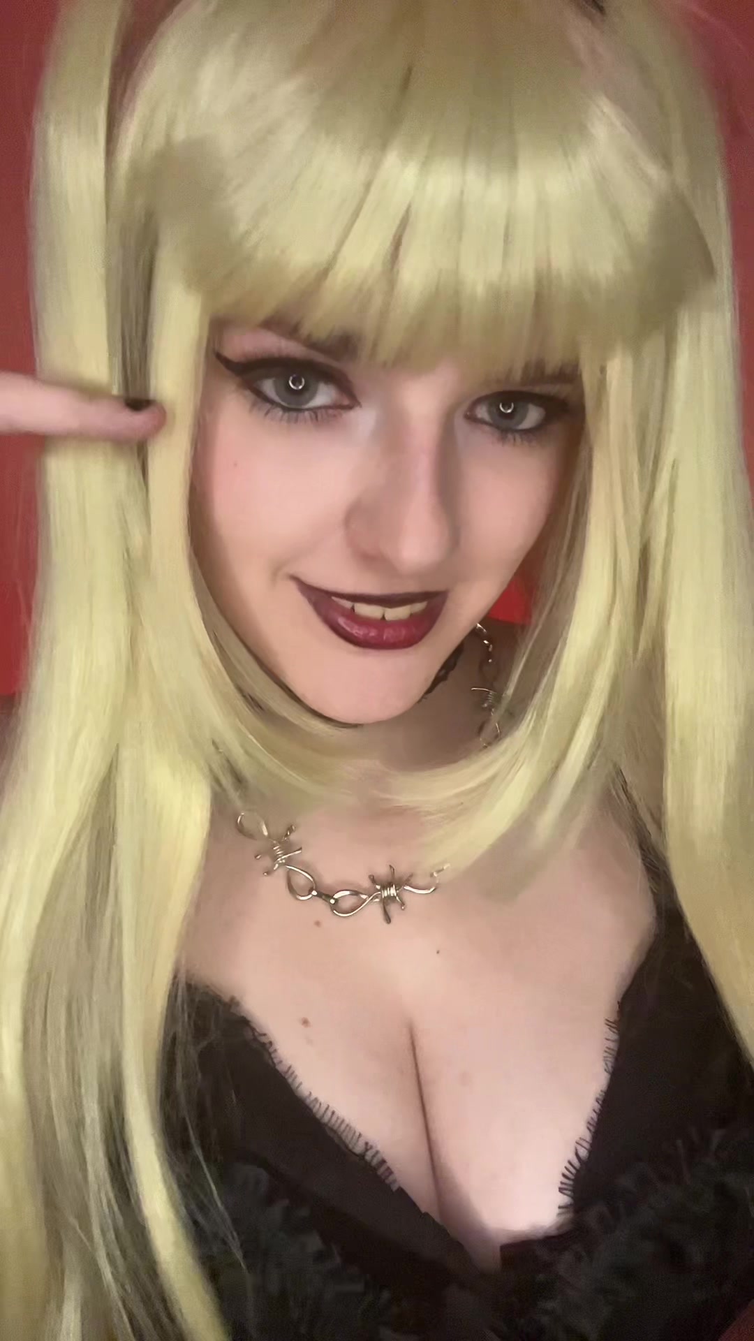 @Elise🧟&zwj;♀️