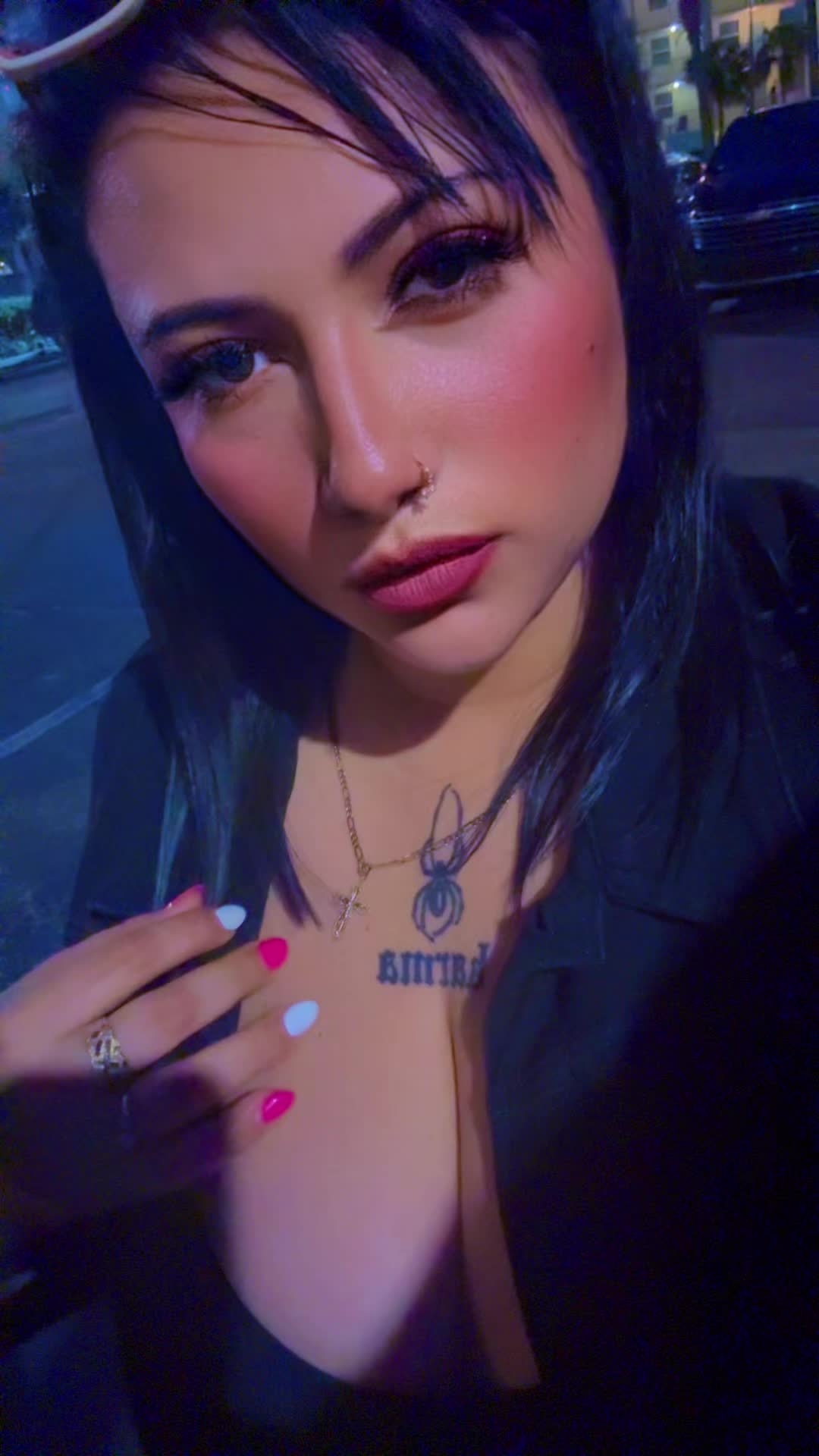 @Yoly🕷️