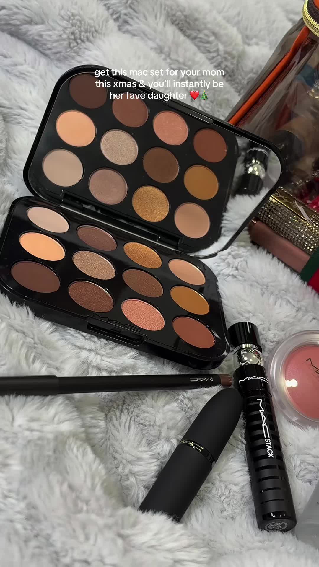 @Julie Approved 🎯
