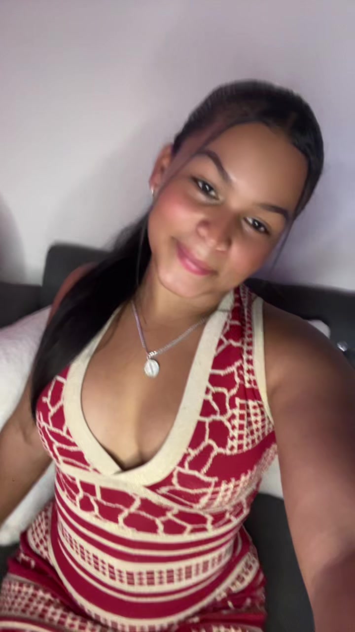 @Lapeque&ntilde;a🦋