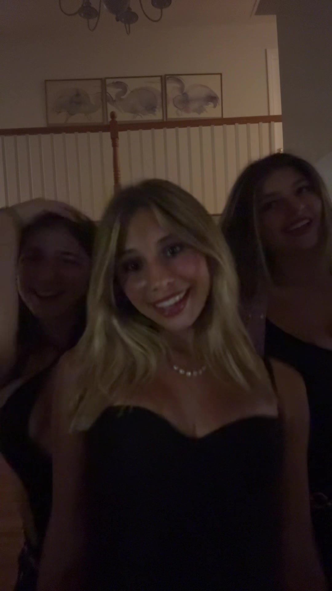 @hi