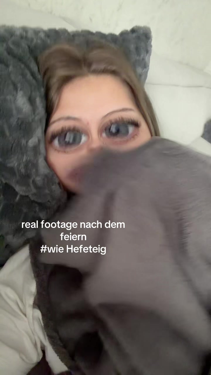 @actuallychiara