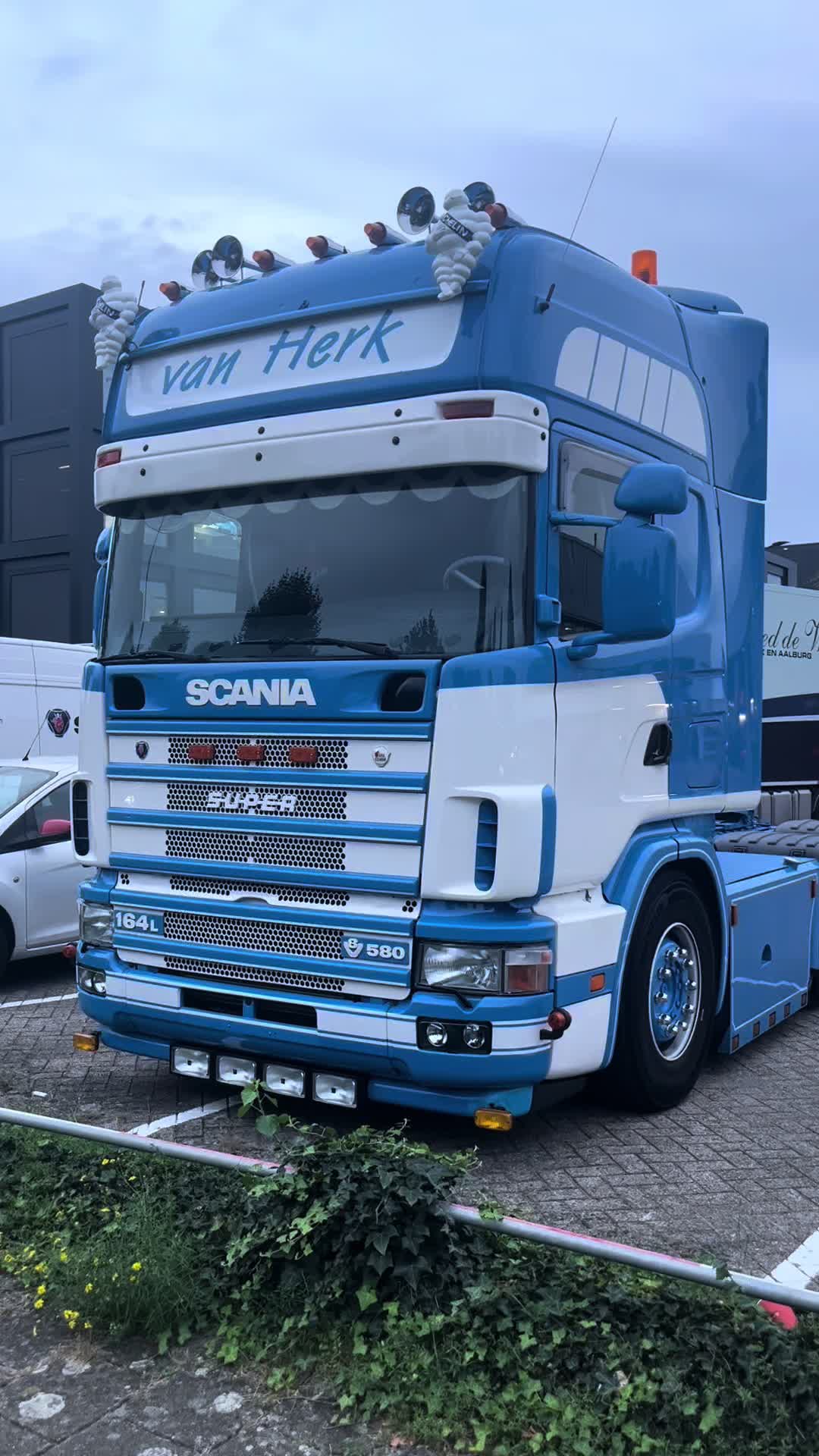 @l.k.truckspotting073