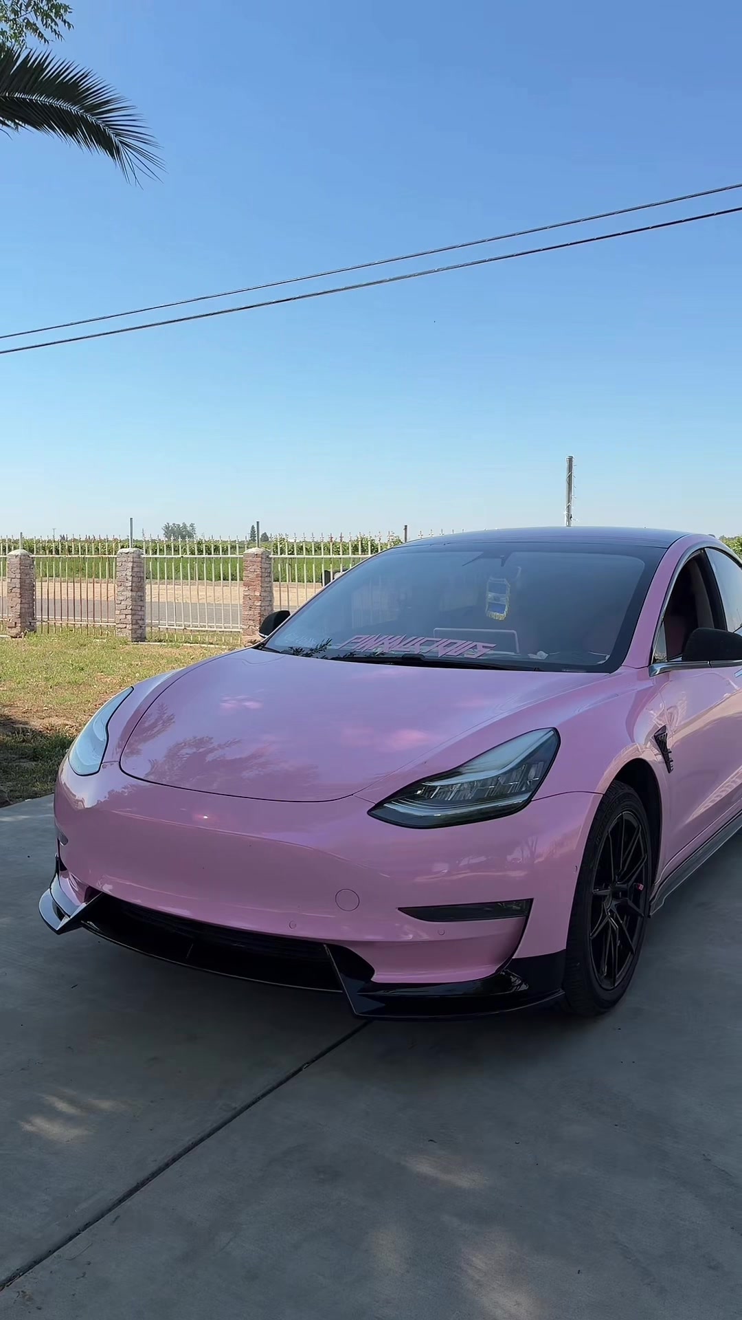 @Tesla M3 🩷🙂&zwj;&harr;️
