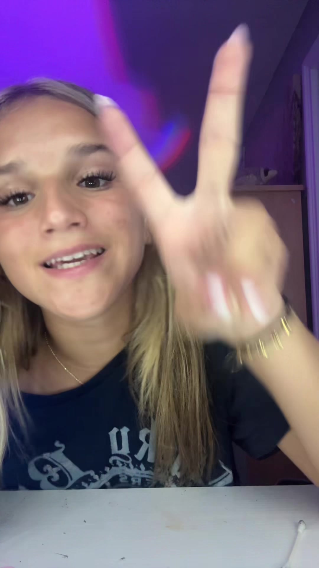 @✨