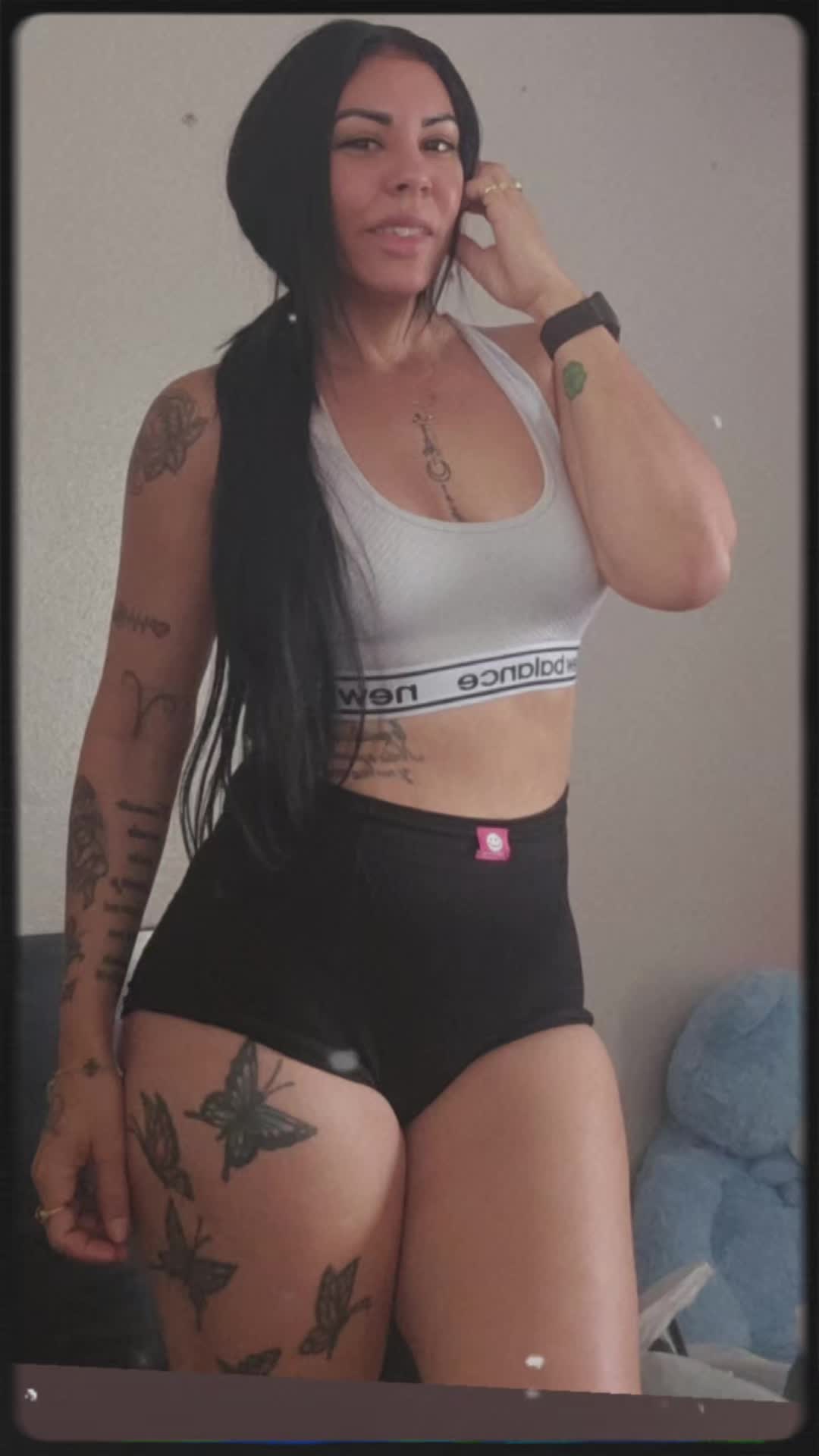 @Yenia Manso🥰