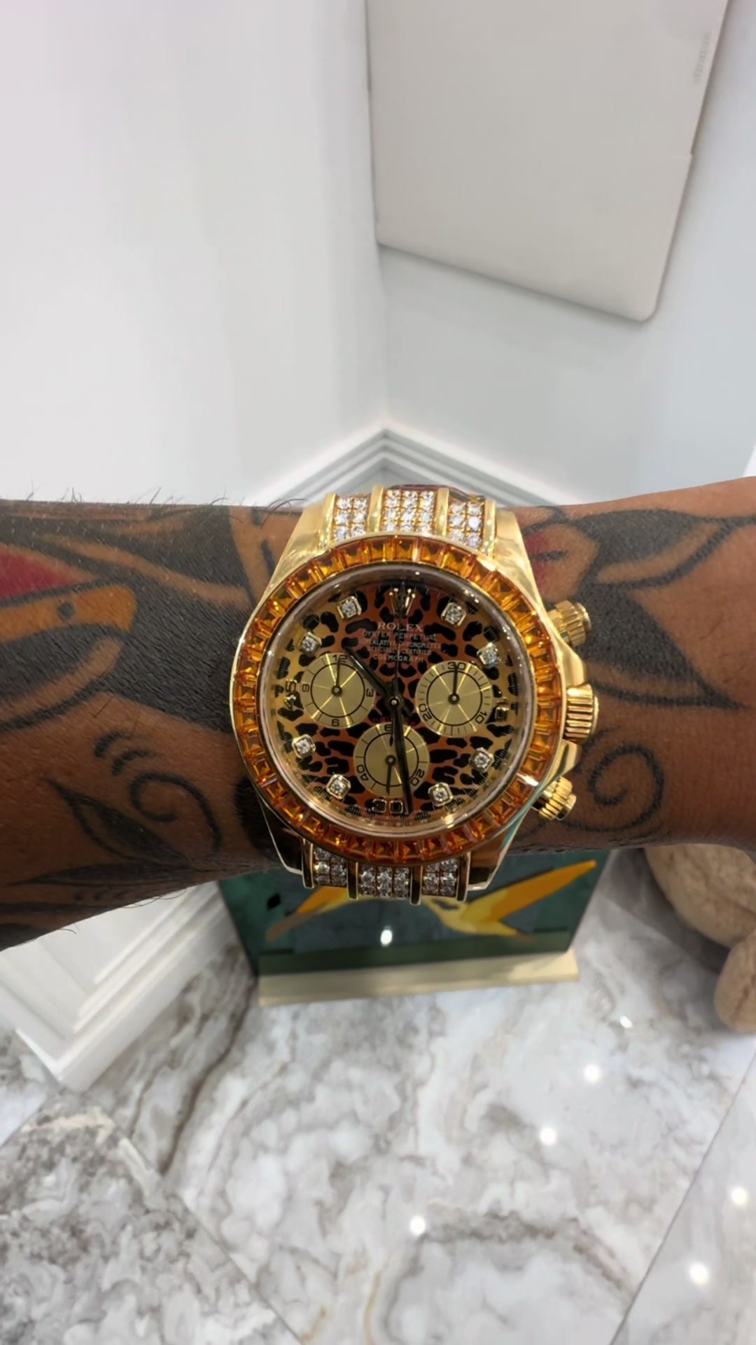 @E.G_WATCH