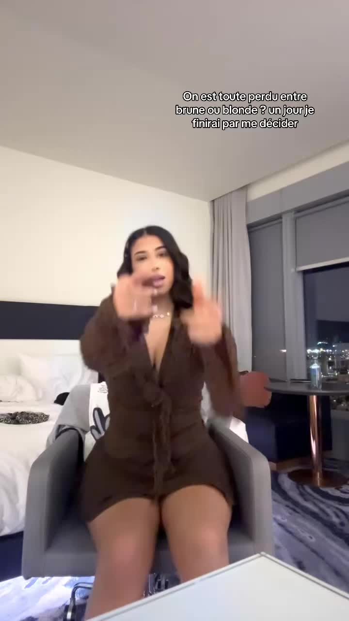 @Madame.R
