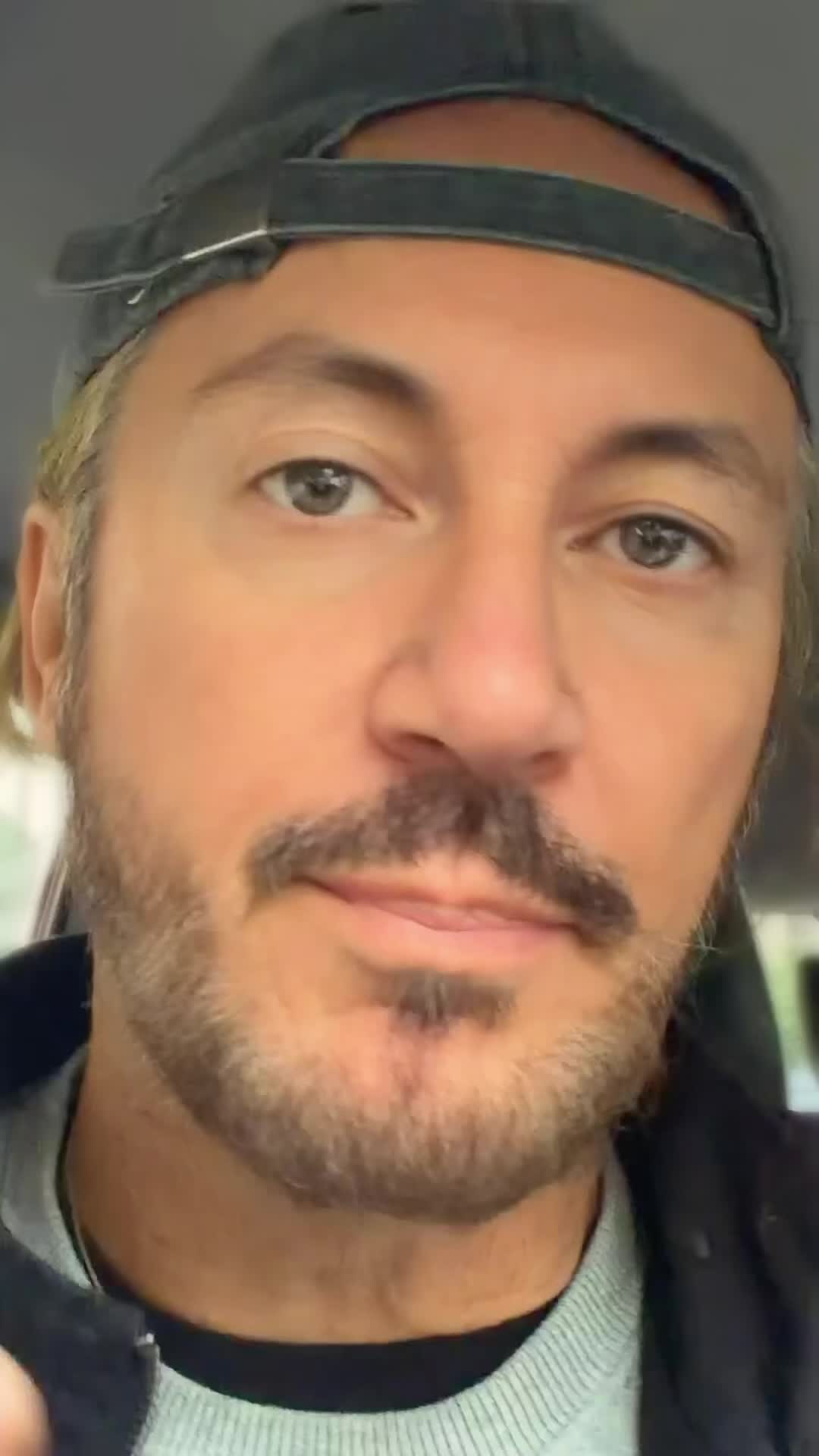 @VIVEK RICCARDO SARDONÈ