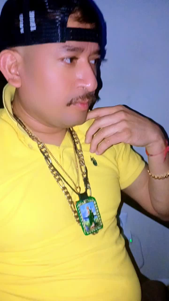 @$ El sargento es mi ermano lo