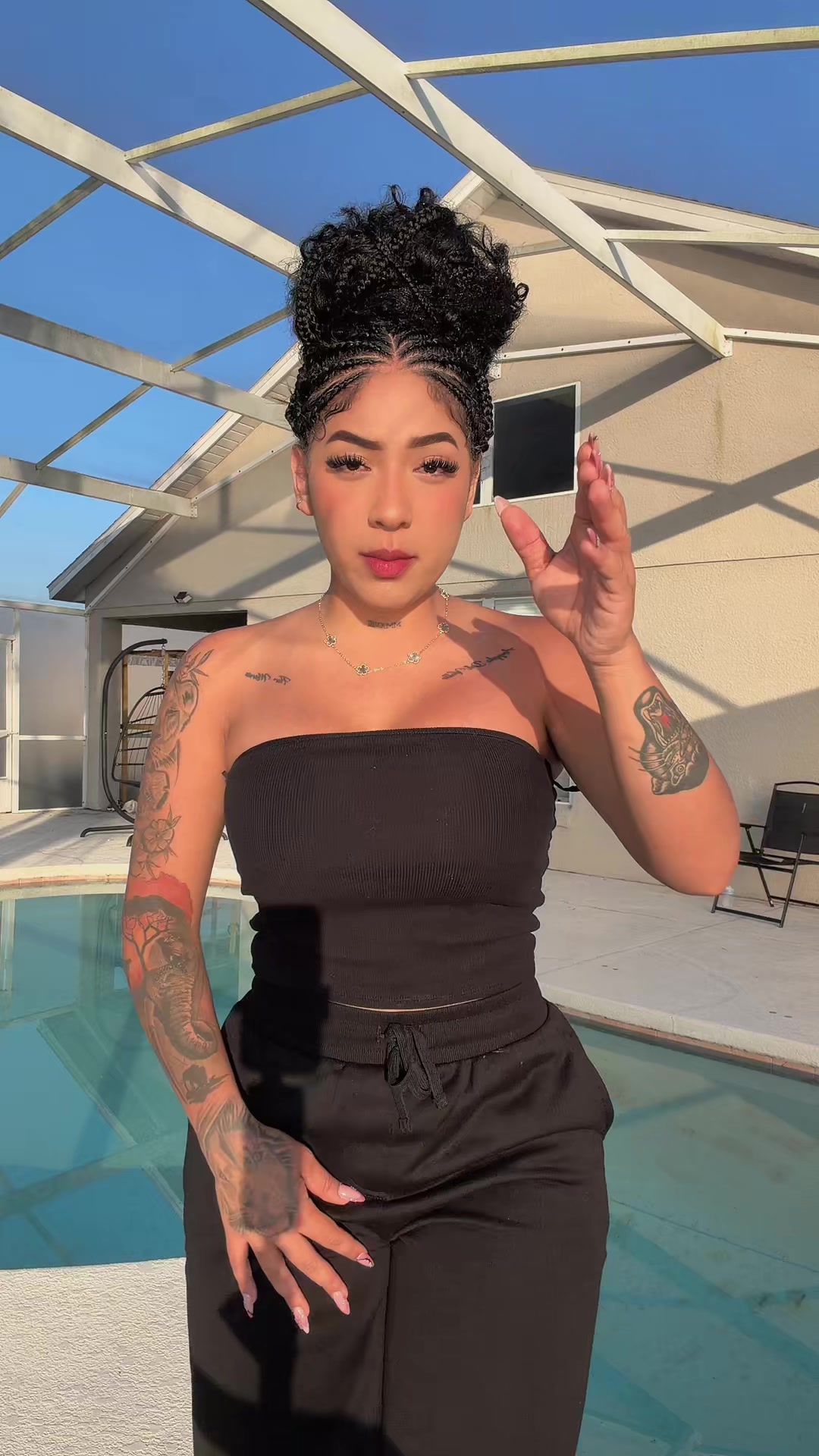 @La Real Muñeca