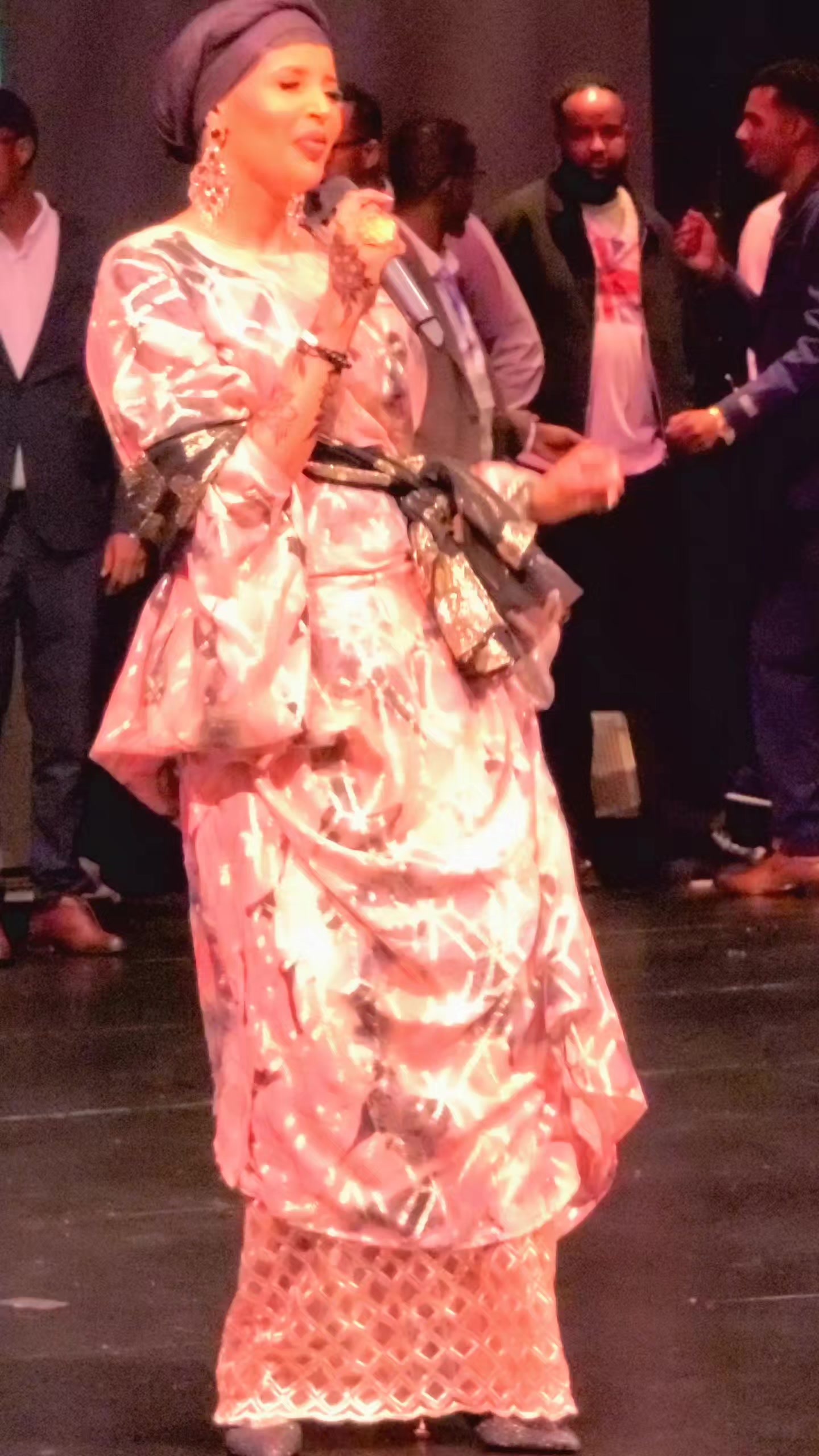 @Ahlam Canada/أحلام كندا