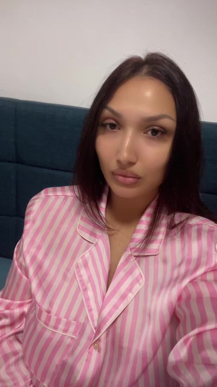 @Эля