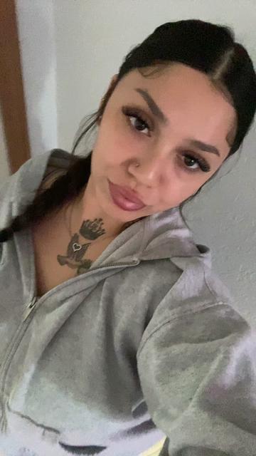 @Victoriaaa