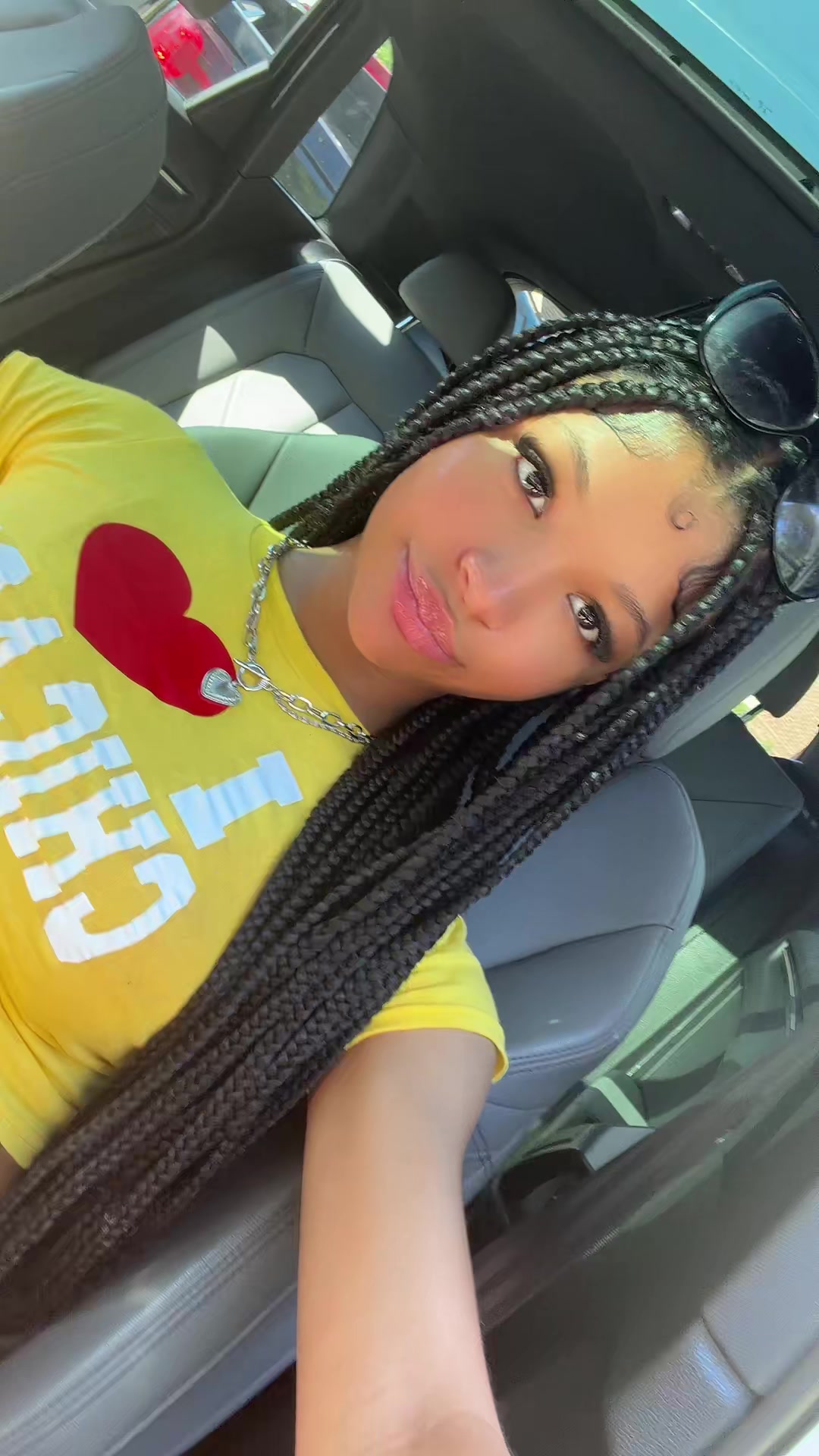 @Mya Brooke🌟
