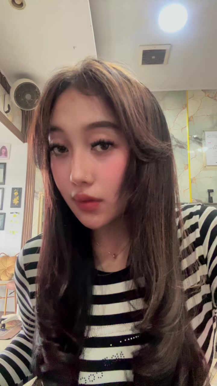 @akunaslidewimaura