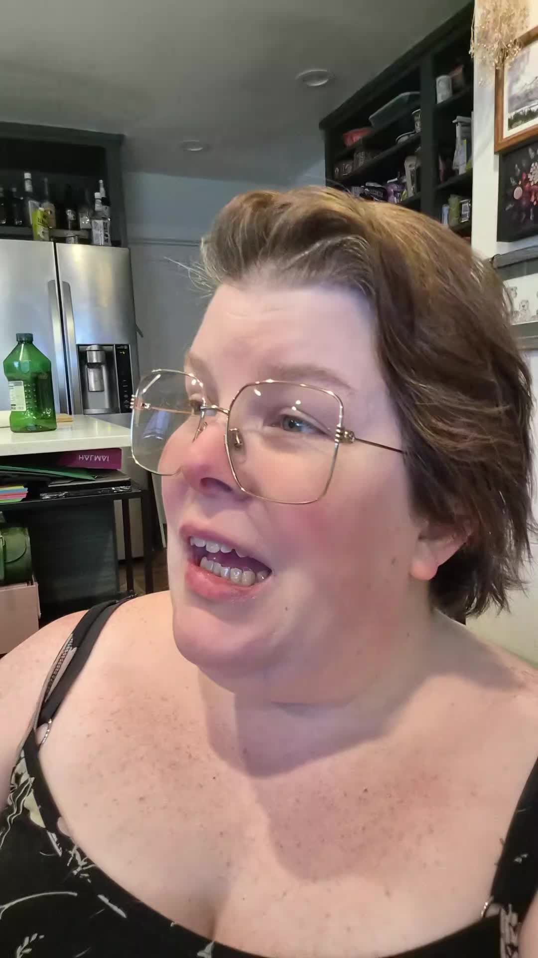 @Nealashitposts