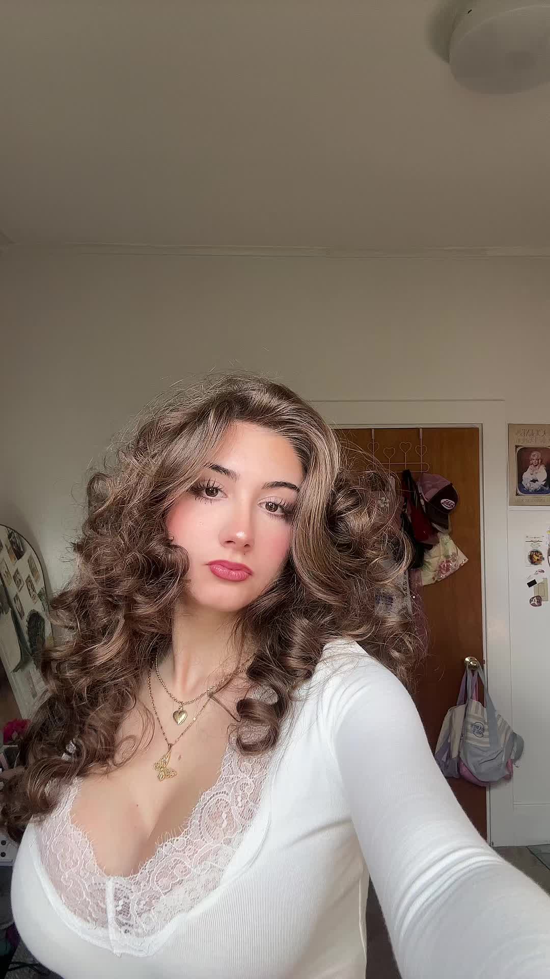 @Ana