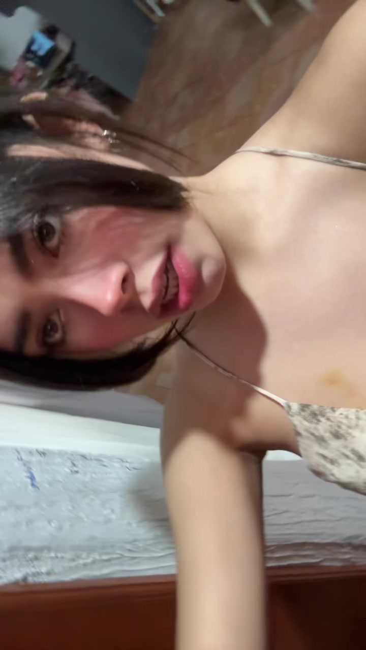 @isabellazoeyc