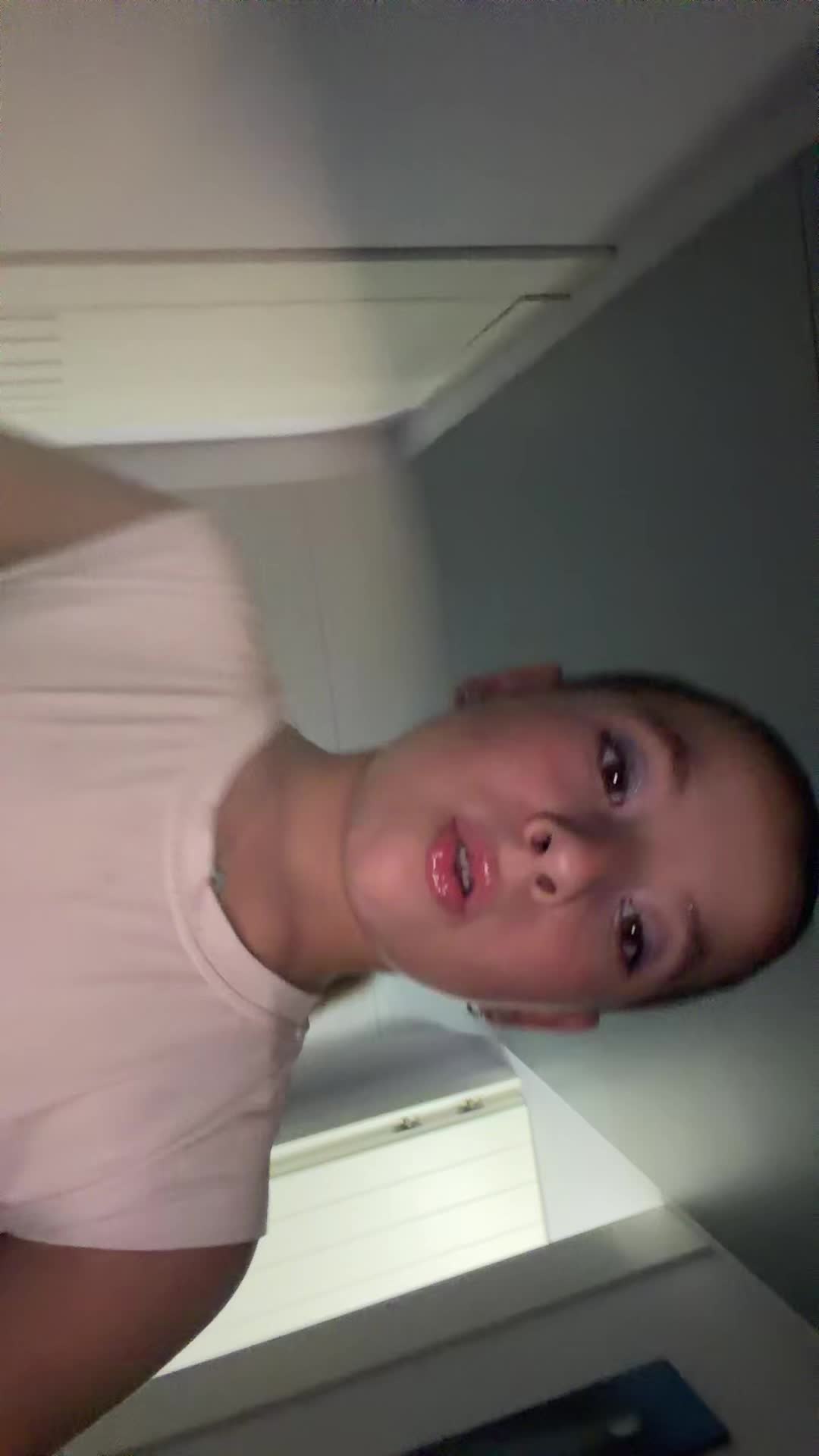 @Sofy_spamm