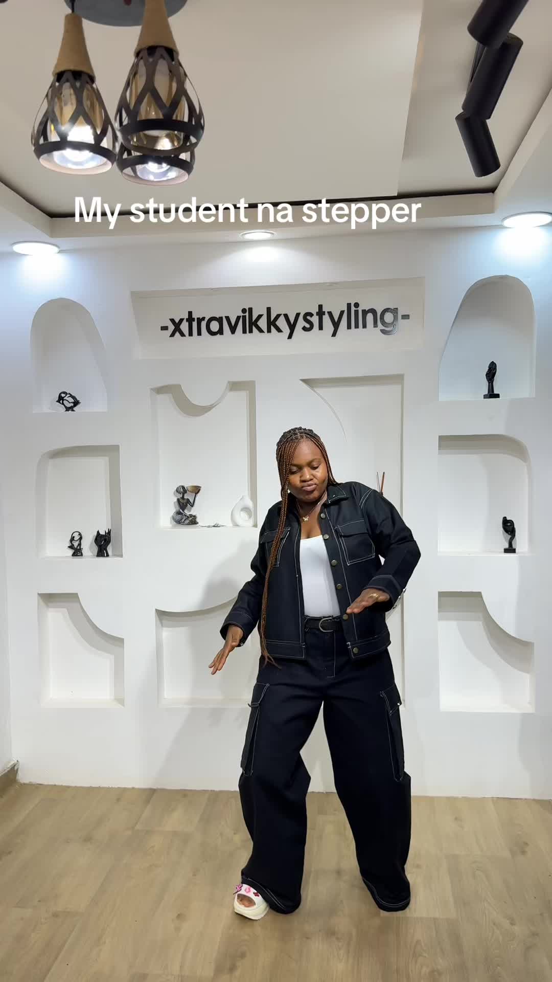 @XTRAVIKKY STYLING
