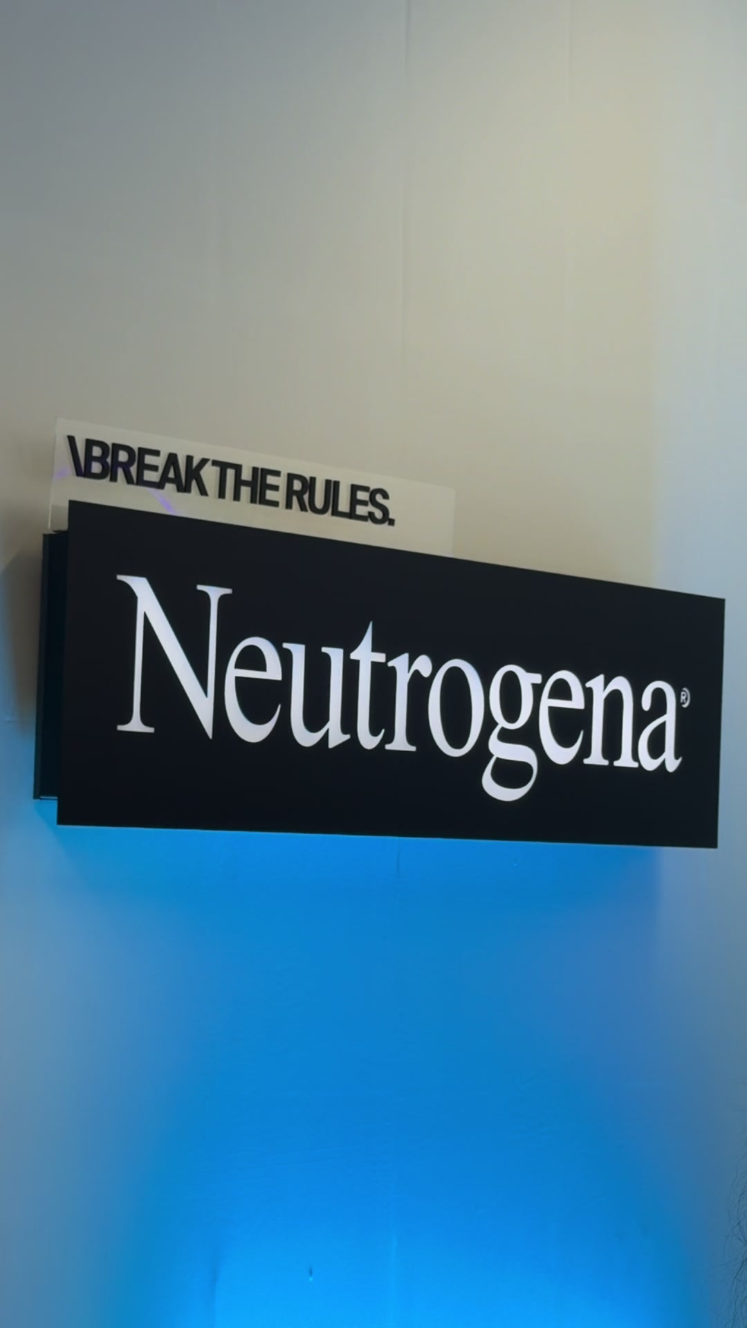 @Neutrogena