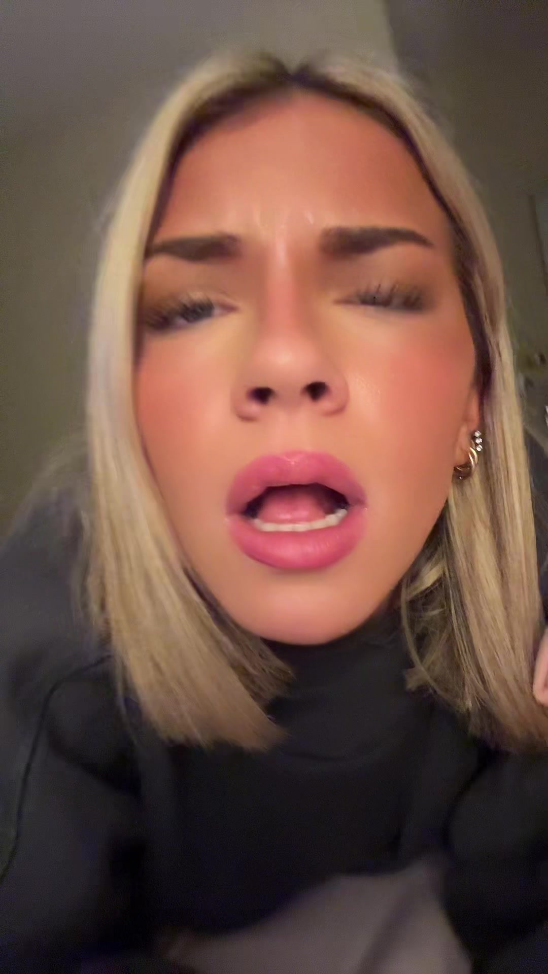 @jozzz