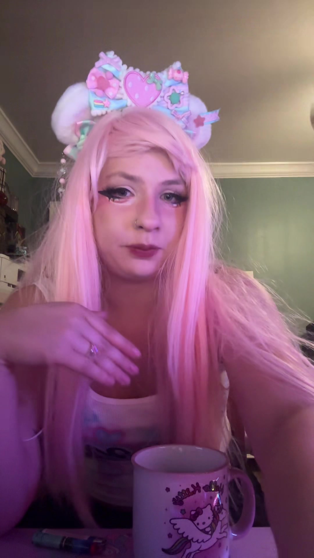 @Serena 💖🍓🌈✨