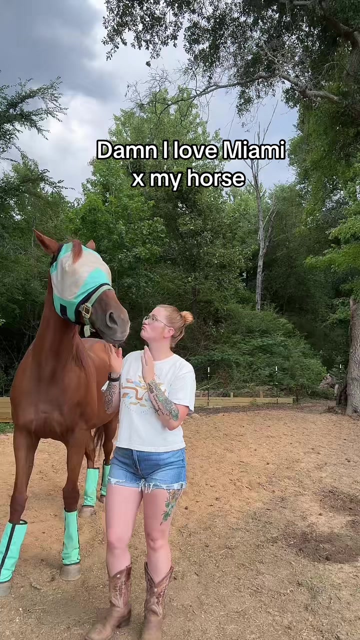 @holly_wood2427