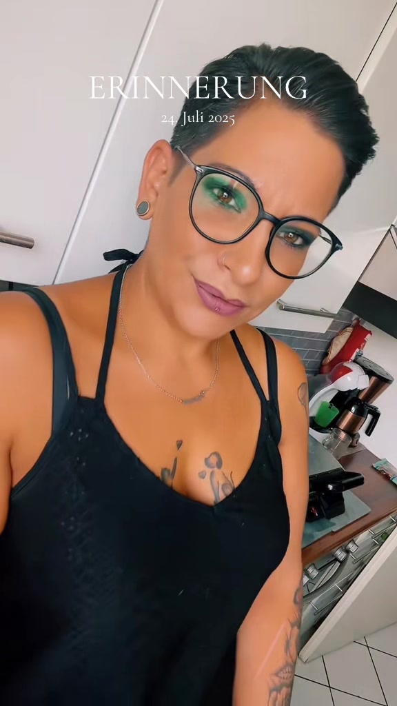 @😈❤️🔥CurvyGirl81❤️🔥😈