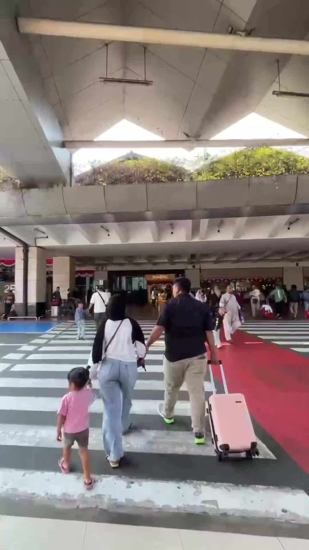 @MICHAEL AL HUSTANGARA