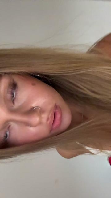 @wiktoriasawickaa