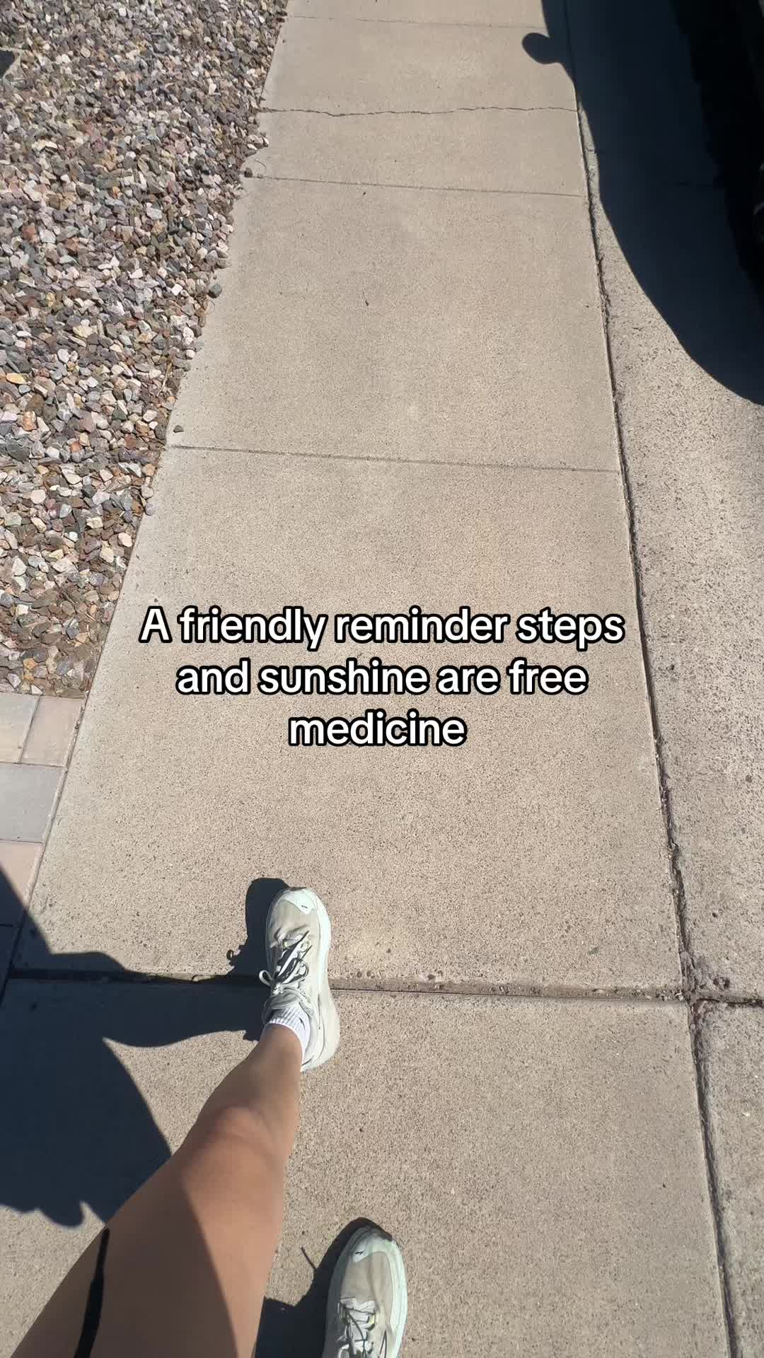 @Hannah Mac | Travel  & Life