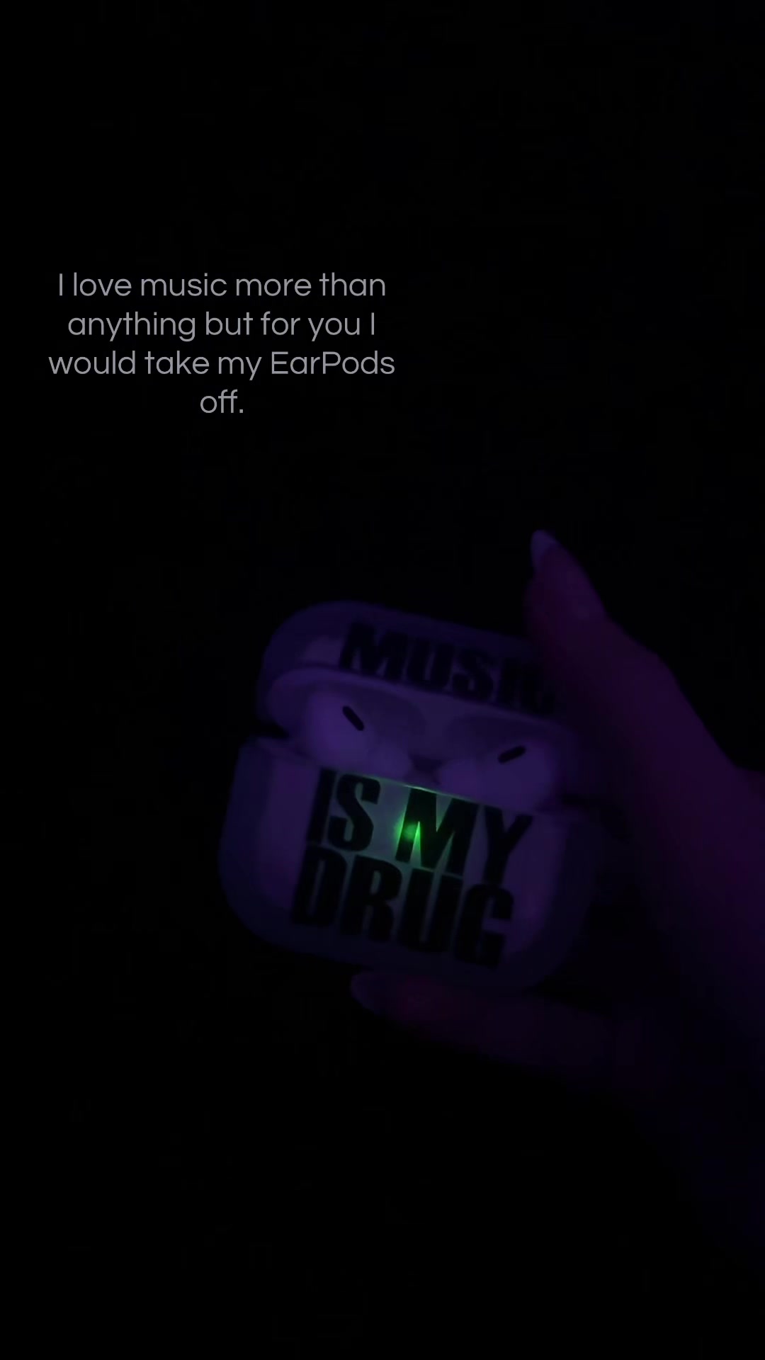 @𝐥 𝐚 𝐮 𝐫 𝐚
