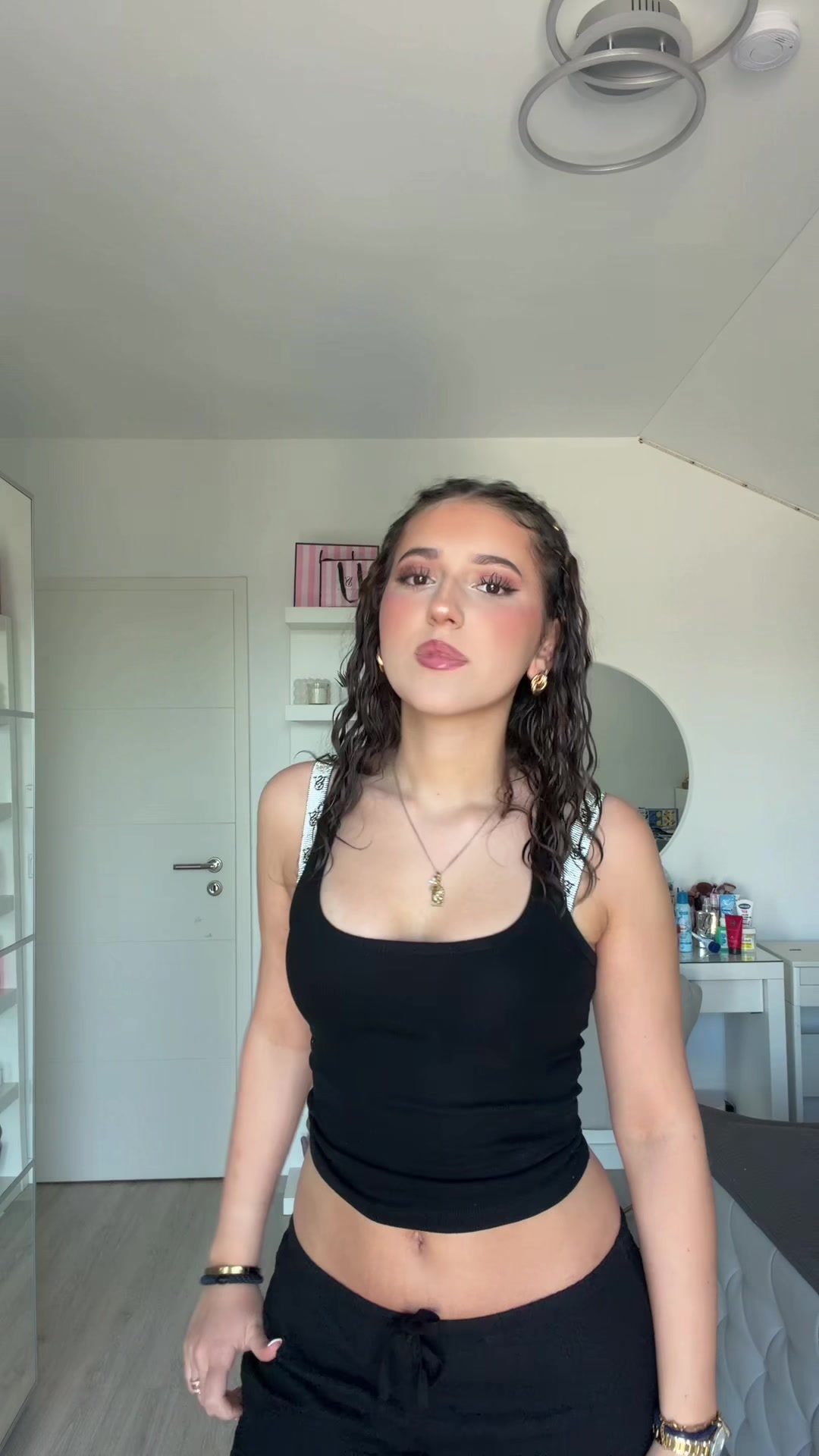 @𝒜