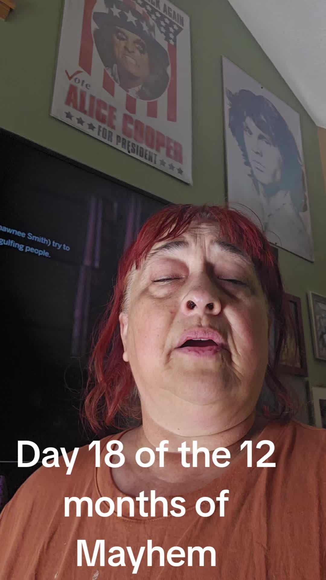 @HorrorQueenGirl